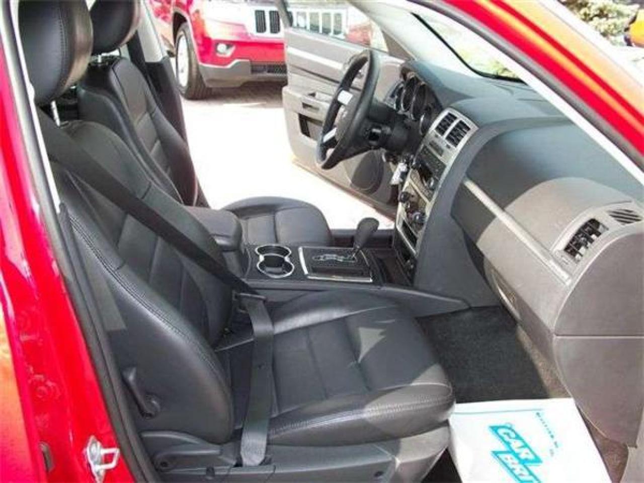 Used 2010 Dodge Charger SXT for sale in Burlington, ON