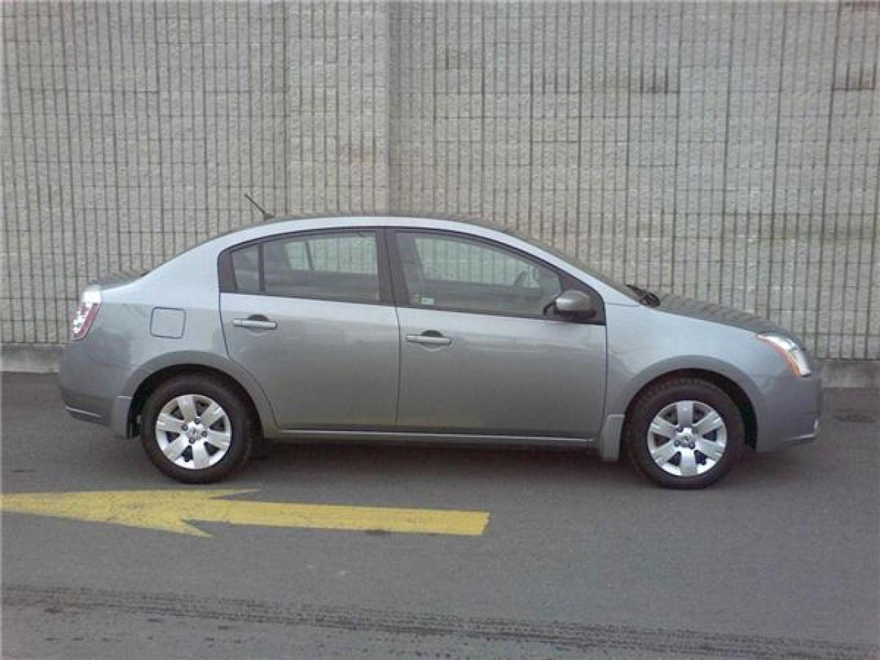 Used 2008 Nissan Sentra 2.0 S for sale in Orleans, ON