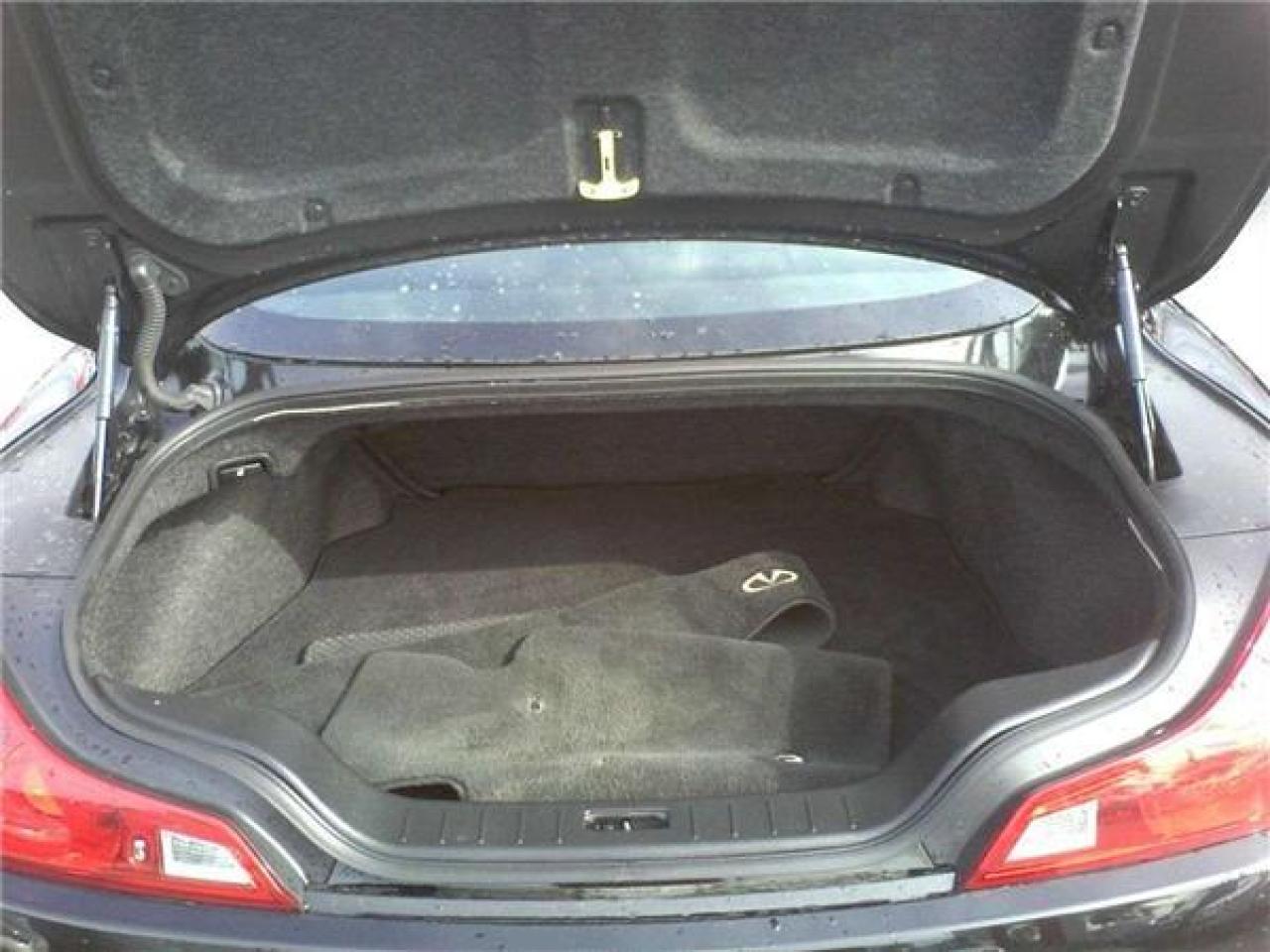 Used 2008 Infiniti G37  for sale in St. Catharines, ON