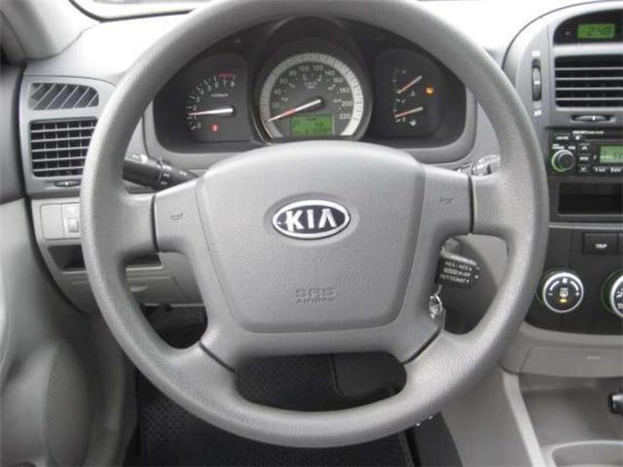 Used 2007 Kia Spectra5 LX Convenience for sale in Mississauga, ON