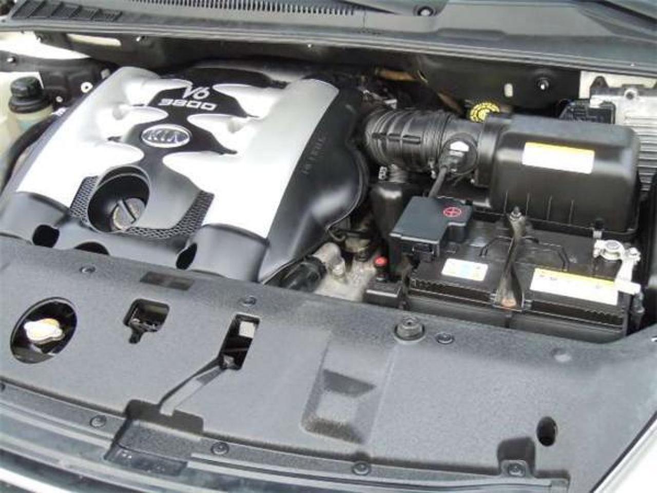 Used 2006 Kia Sedona EX for sale in Mississauga, ON