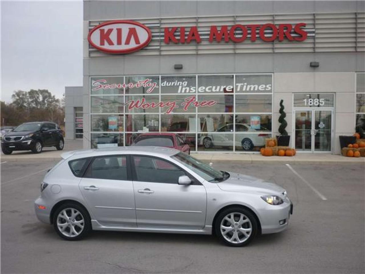 Used 2007 Mazda 3 GT for sale in Hamilton, ON
