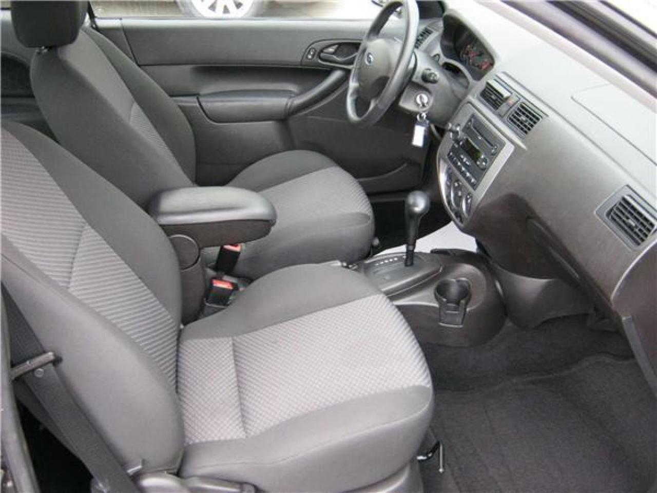 Used 2007 Ford Focus  for sale in Brantford, ON