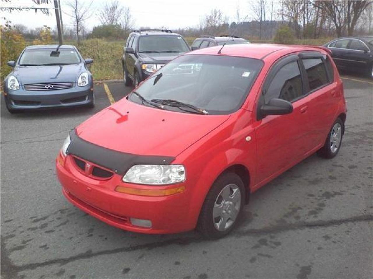 Used 2005 Pontiac Wave Uplevel Hatchback  for sale in Ottawa, ON