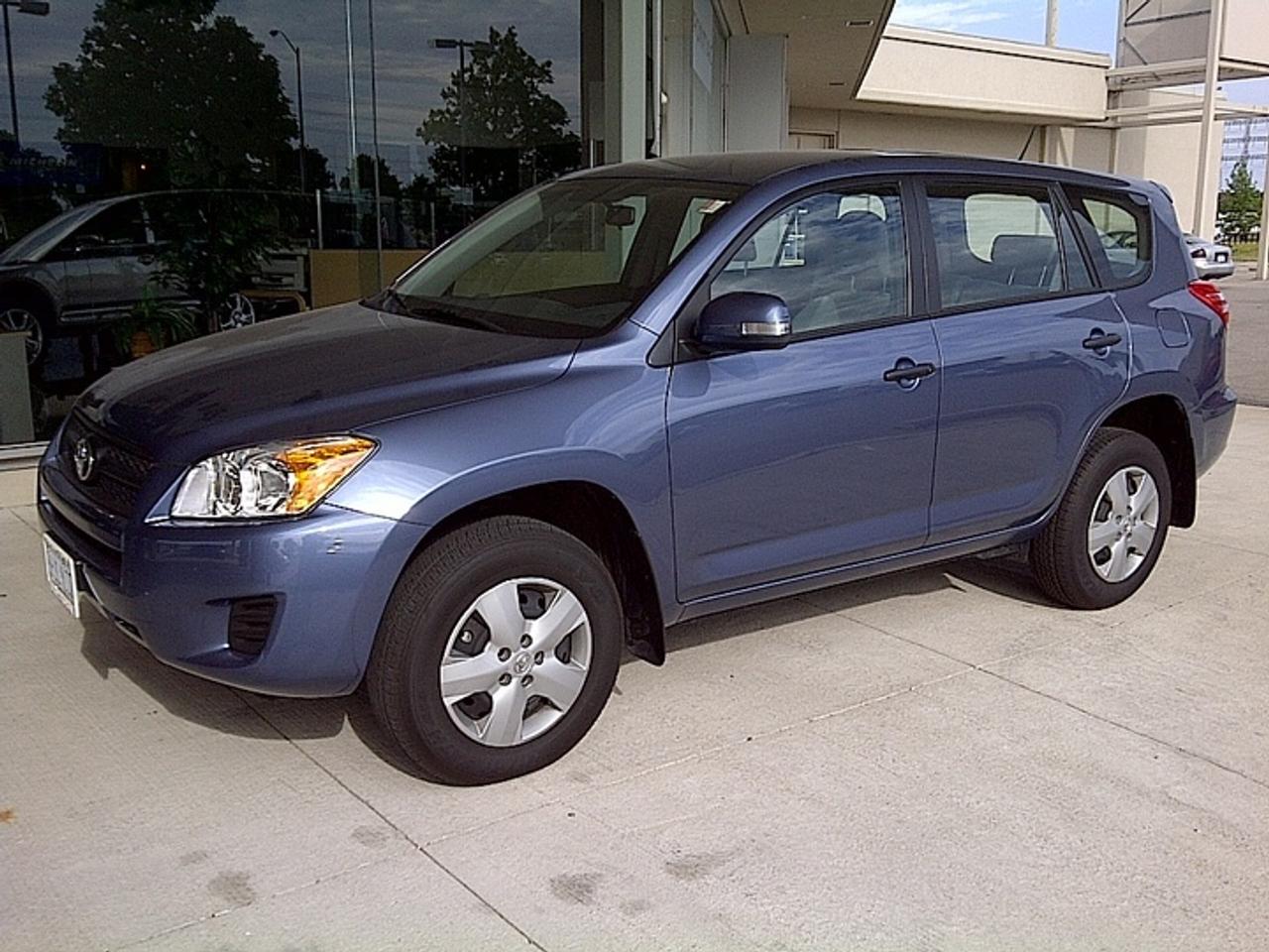 Used 2002 Toyota RAV4  for sale in Hamilton, ON
