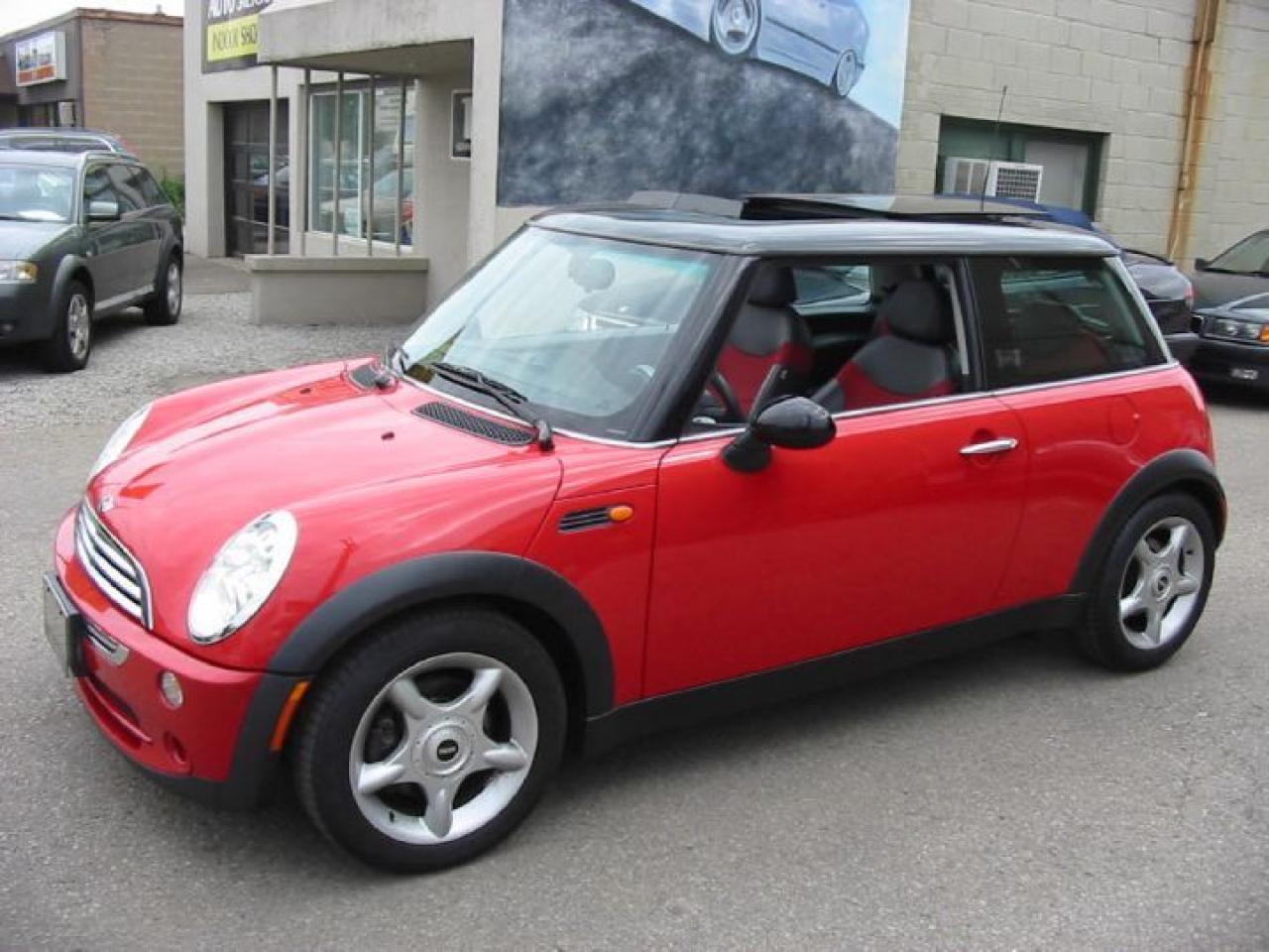 Used 2005 Mini Cooper  for sale in Waterloo, ON