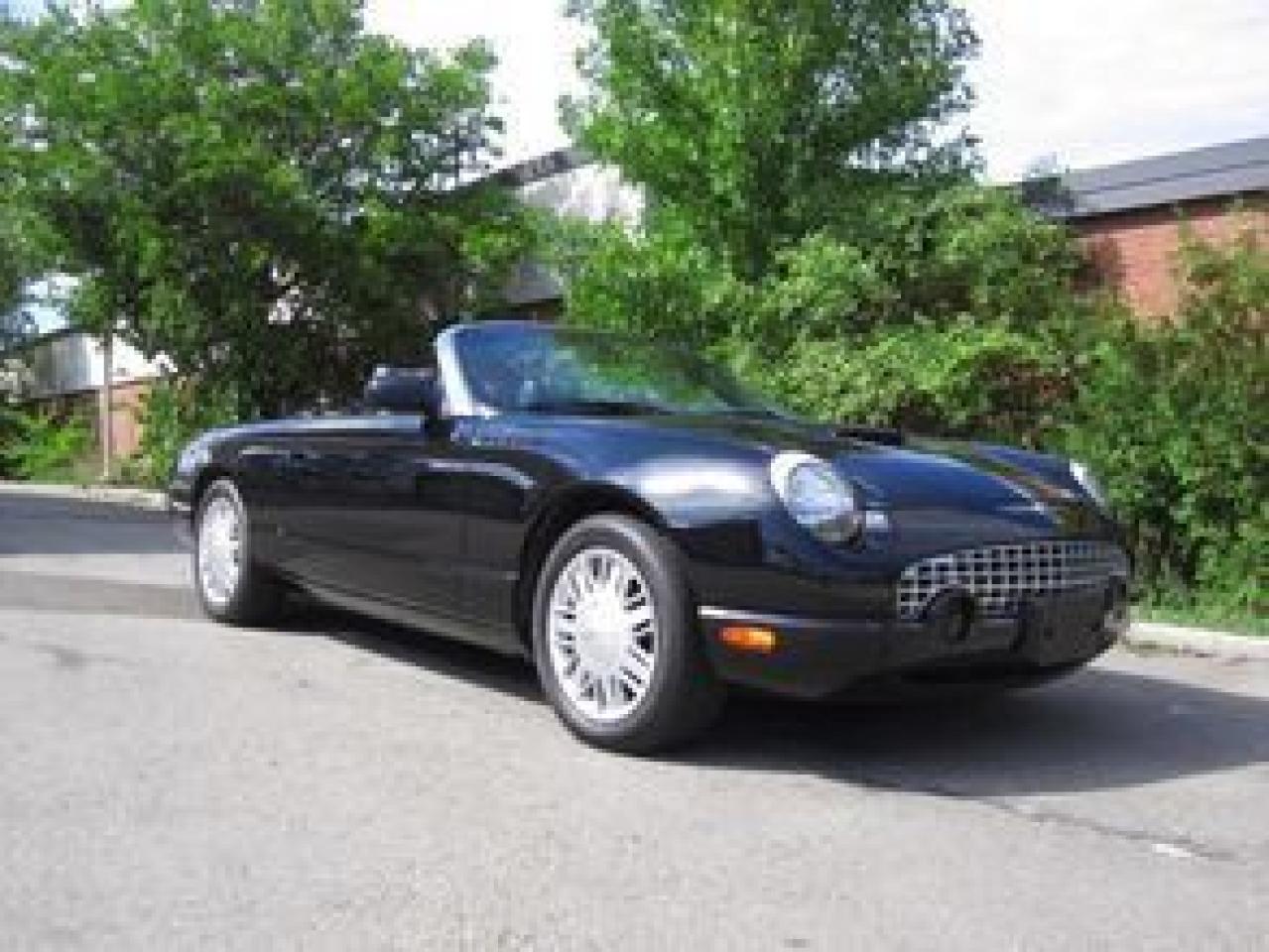 Used 2002 Ford Thunderbird  for sale in Waterloo, ON