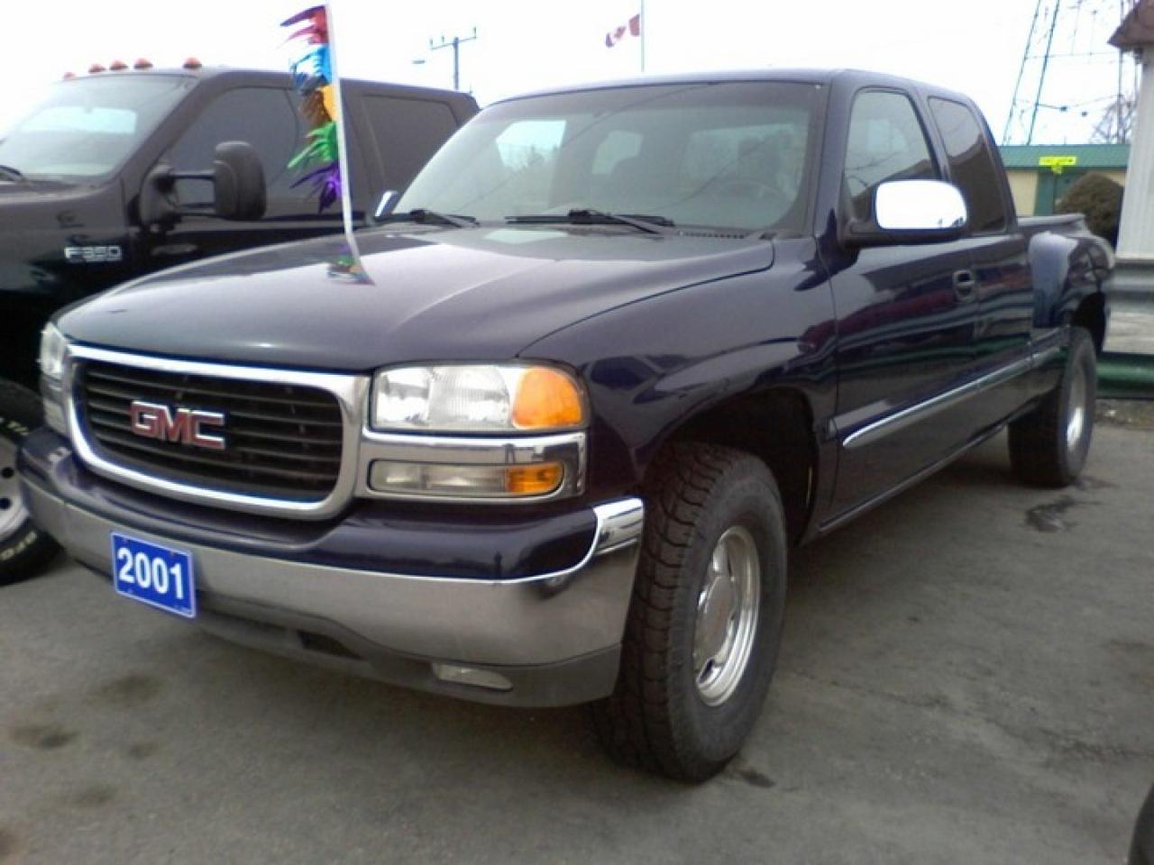 Used 2000 GMC Sierra 1500 Short Bed for sale in Orono, ON