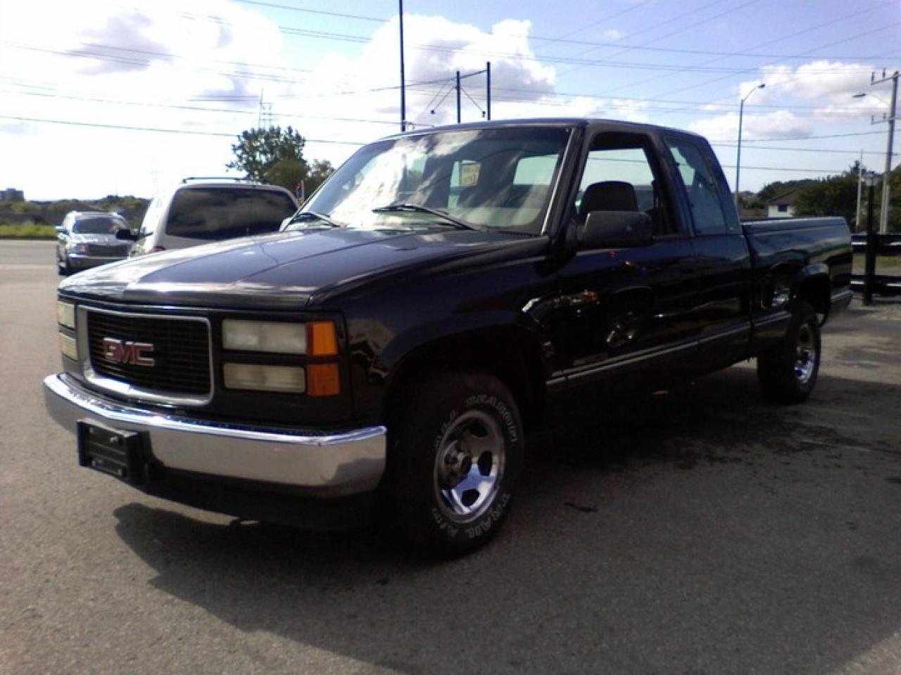 Used 1998 GMC 1500 Pickup Short Bed for sale in Orono, ON