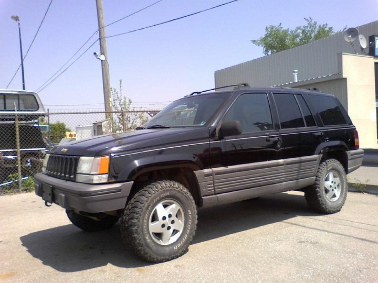 Used 1995 Jeep Grand Cherokee Laredo Sport Utility for sale in Orono, ON