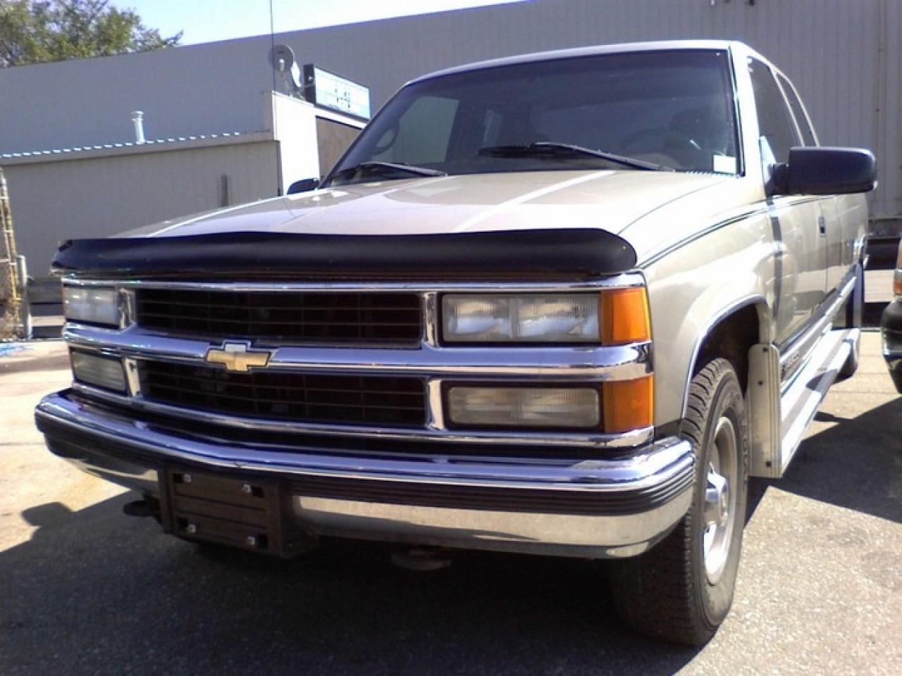 Used 1998 Chevrolet 1500 Pickup Long Bed for sale in Orono, ON