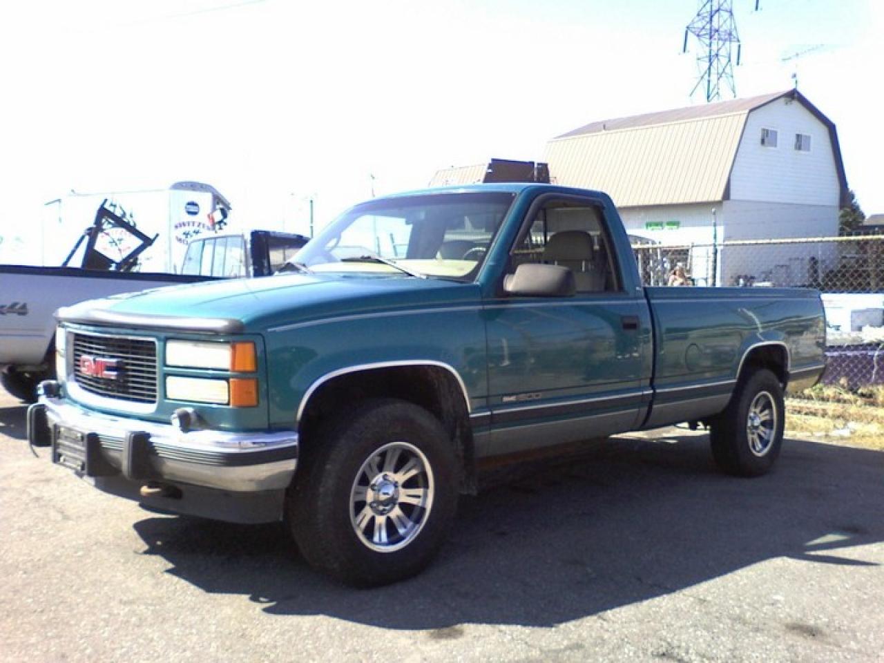 Used 1997 GMC 1500 Pickup Long Bed for sale in Orono, ON