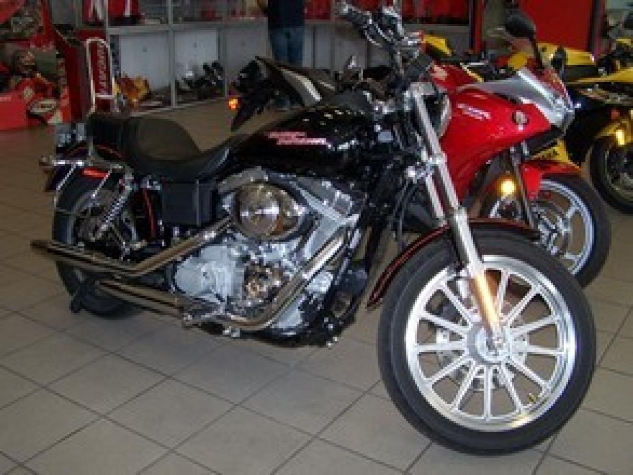 Used 2009 Harley Davidson Dyna Glide  for sale in Blenheim, ON