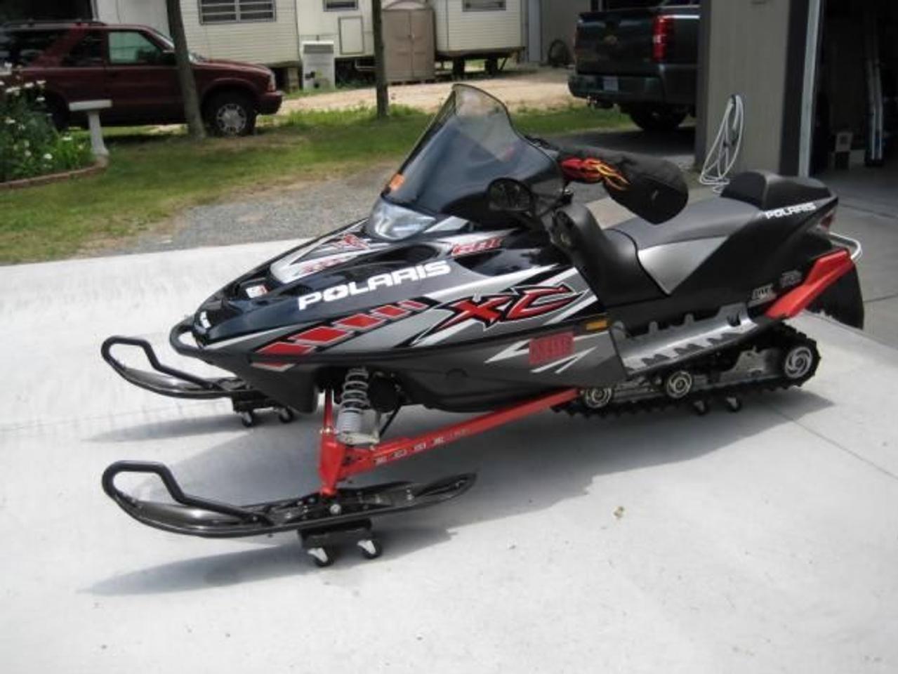 Used 2009 Polaris 550 Trail Touring  for sale in Vegreville, AB