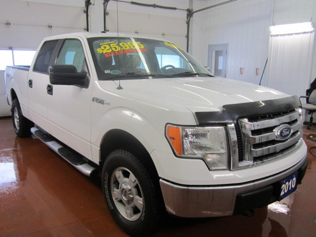 4.6 L 8 CYL ENGINE.WHITE EXTERIOR WITH GREY CLOTH INTERIOR. 4X4. XLT  BEDLINER, TOW PKG, 6 PASSENGER, ALLOY WHEELS, KEYLESS ENTRY AND MORE!!  ALL TYPES OF FINANCING AVAILABLE. RIGOROUS CERTIFICATION & INSPECTION. NO EXTRA FEES OR HIDDEN COSTS. PLUS HST & LICENSING. FREE VEHICLE HISTORY REPORT.