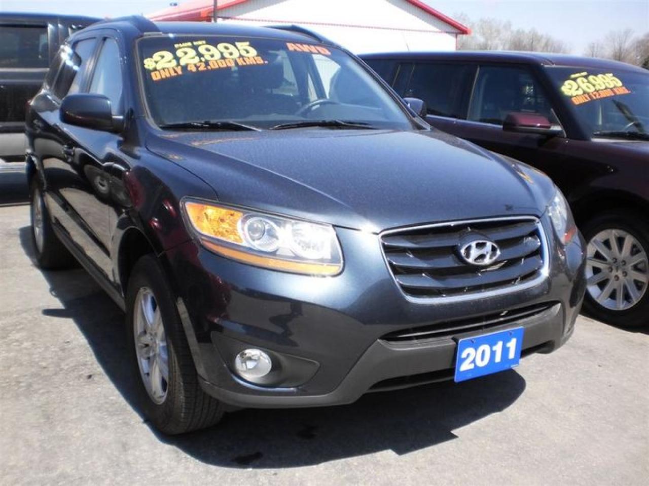 Used 2011 Hyundai Santa Fe GLS AWD for sale in Listowel, ON