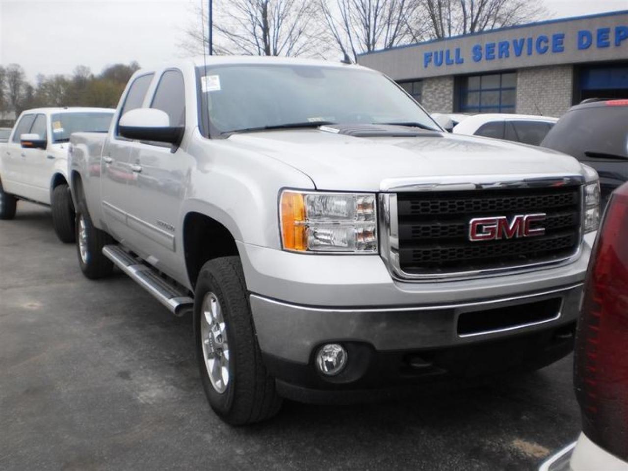 Used 2011 GMC Sierra 2500HD SLT DIESEL CREW CAB 4X4 LEATHER for sale in Listowel, ON