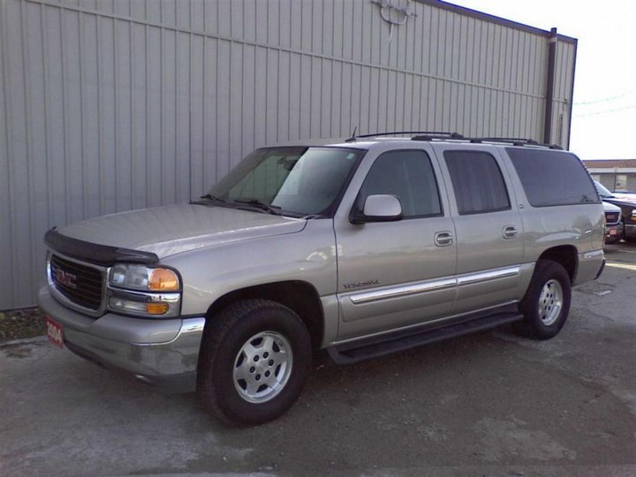 Used 2004 GMC Yukon XL	 4x4 SLT 8 Passenger/Leather for sale in Kitchener, ON