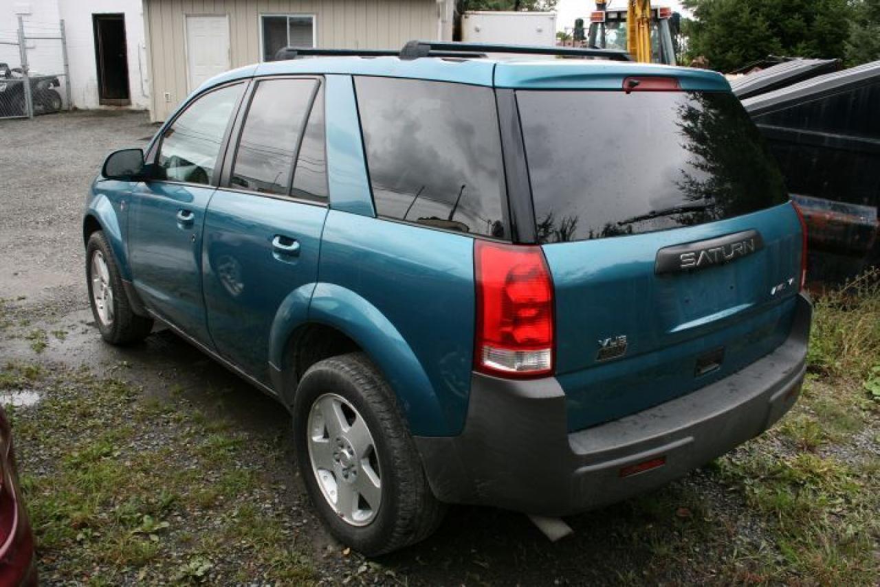 Used 2005 Saturn Vue  for sale in Garson, ON