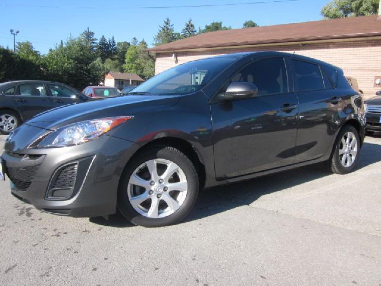 Used 2011 Mazda 3  for sale in Bradford, ON