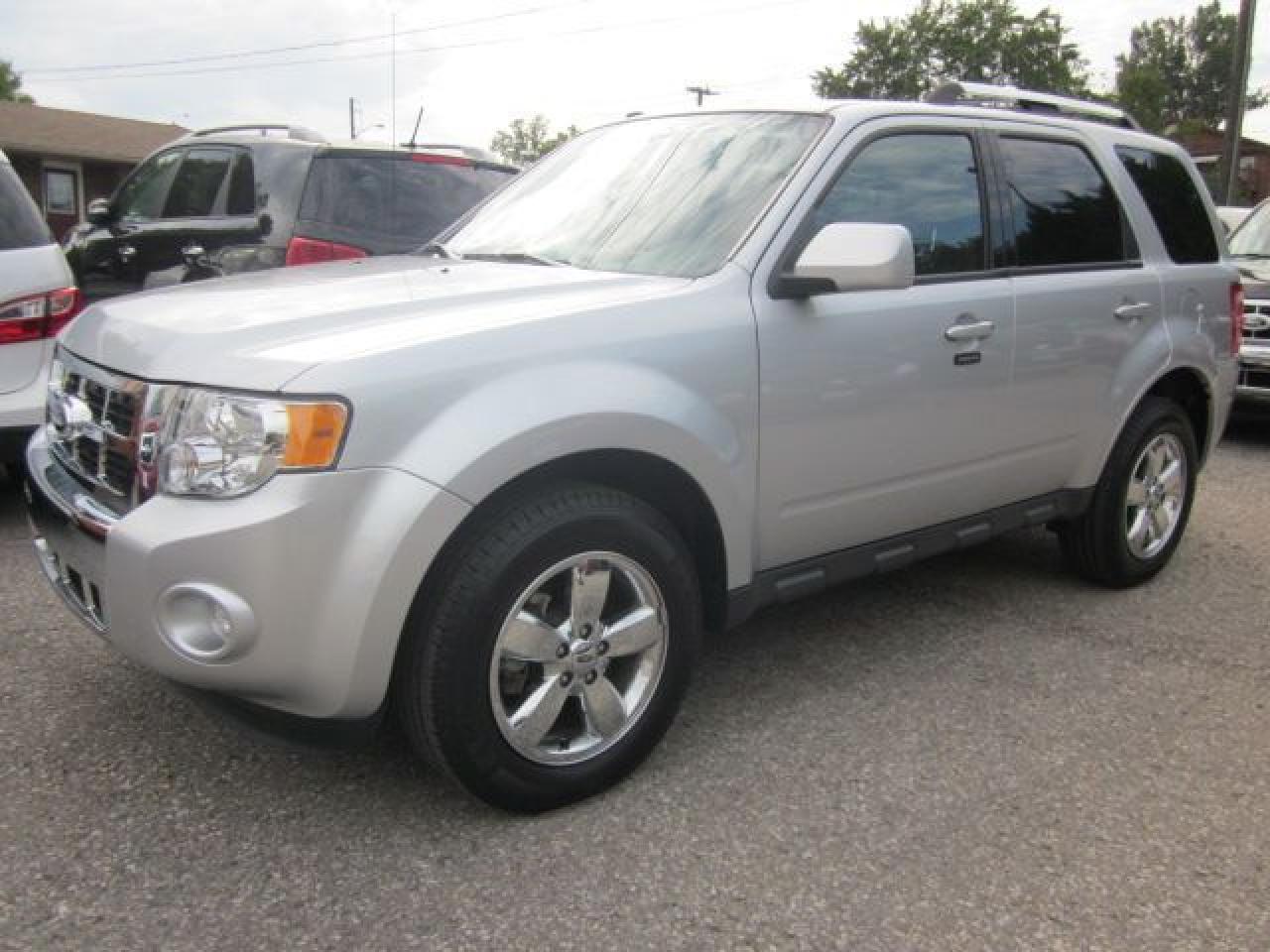 Used 2011 Ford Escape Limited for sale in Bradford, ON
