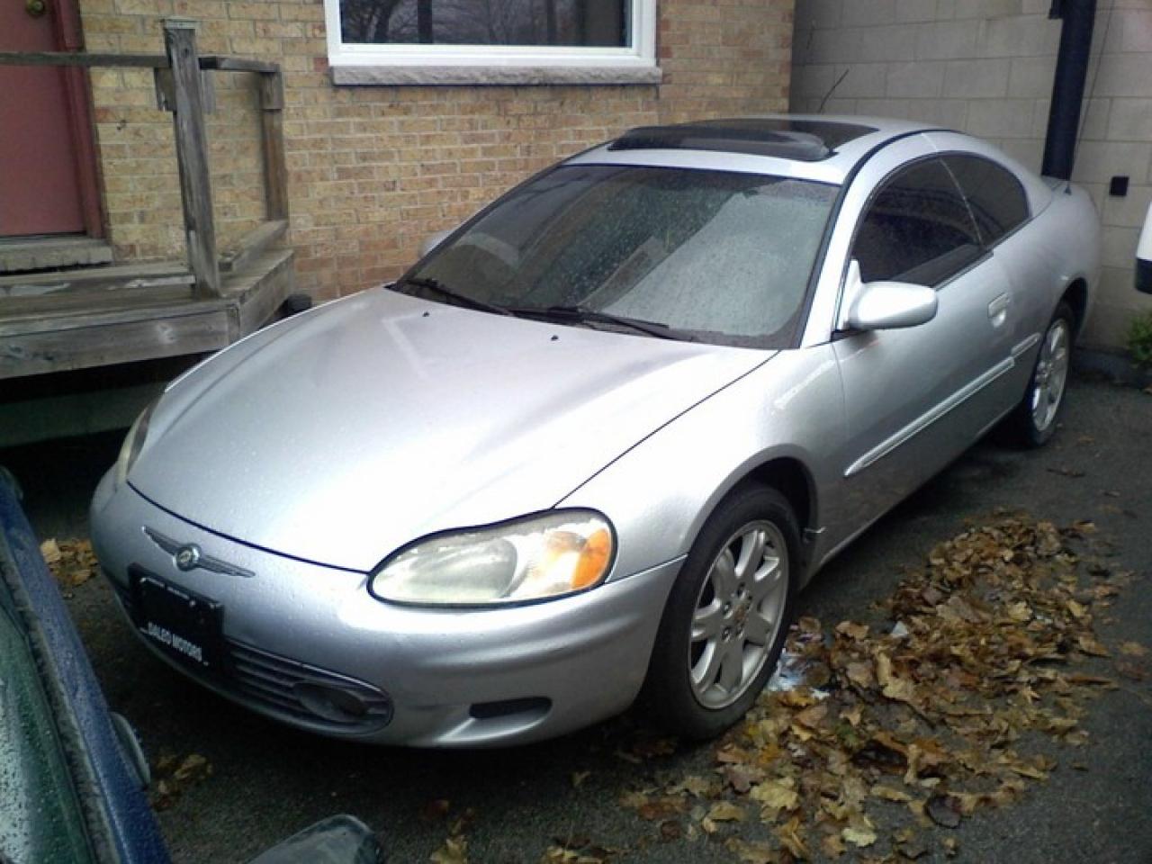 Used 2001 Chrysler Sebring  for sale in Hamilton, ON