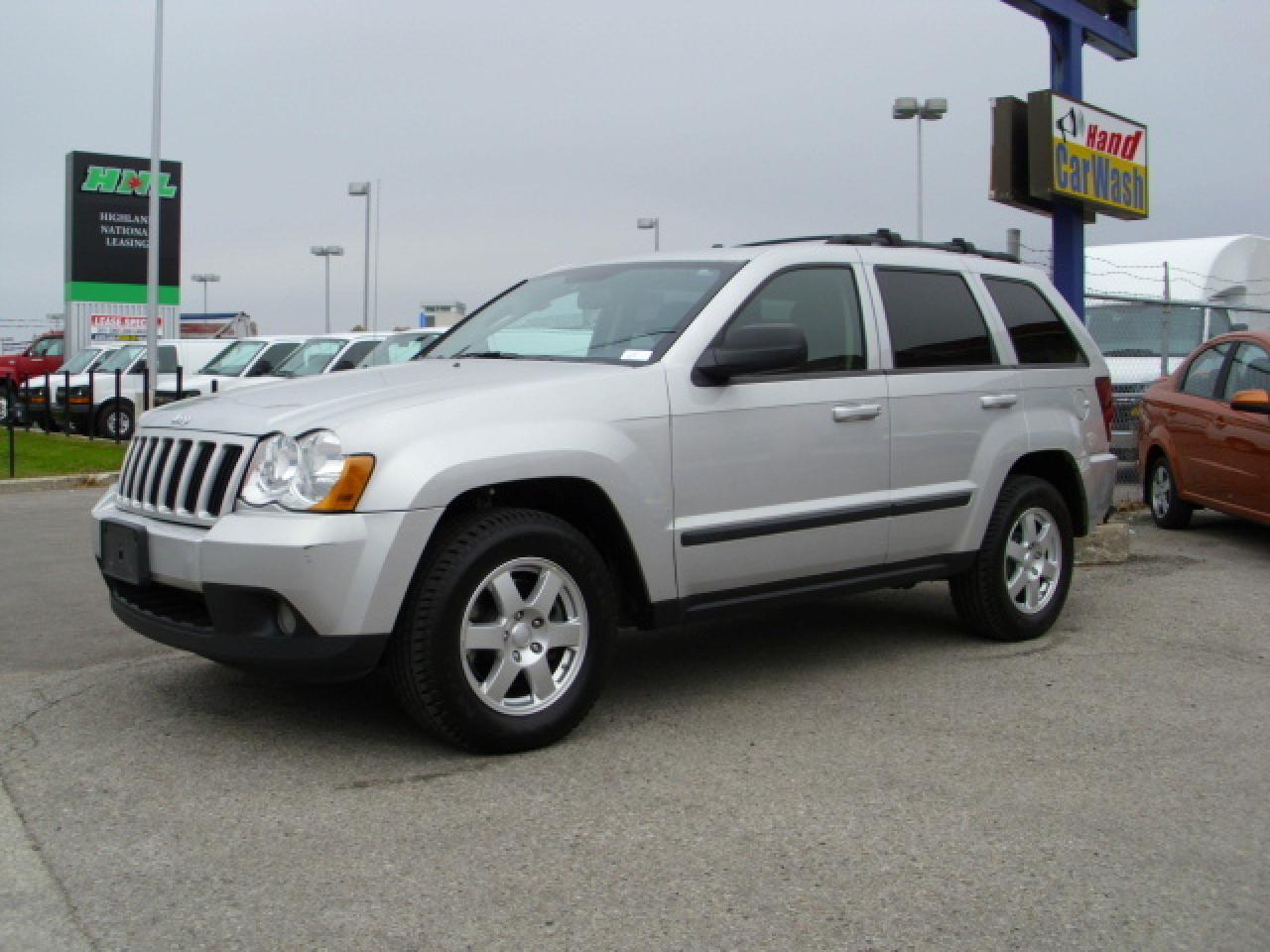 Used 2009 Jeep Grand Cherokee Laredo for sale in Aurora, ON
