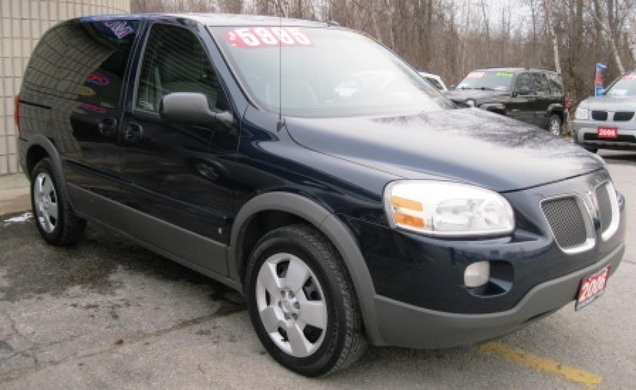 Used 2006 Pontiac Montana SV6 for sale in Barrie, ON