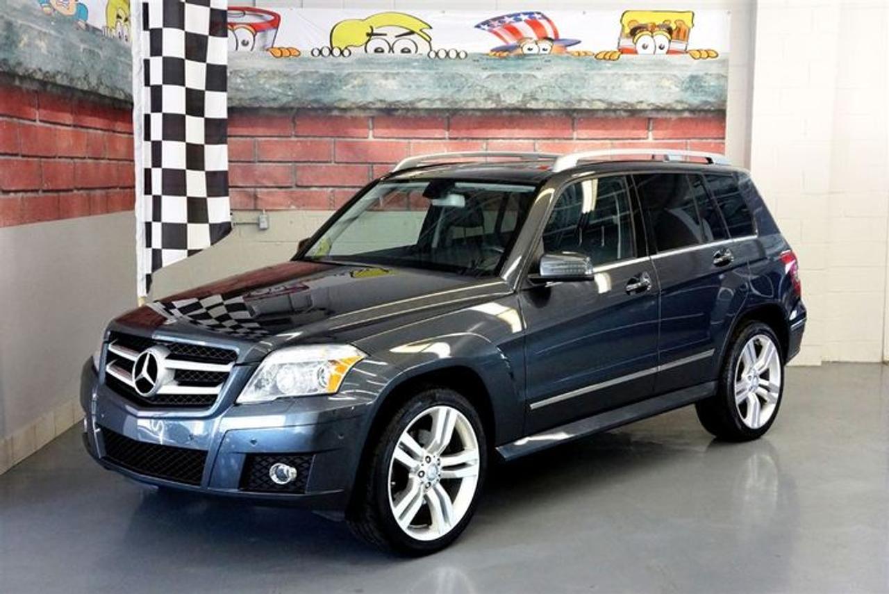 OPTION INCULDES , PANORAMIC SUNROOF , KEYLESS GO , ACTIVE BI-XENON HEADLAMP , CD CHANGER AND BLUE TOOTH , BURL WALNUT TRIM , CHROME PACKAGE , HEATED WASHER SYSTEM , PREMIUM PACKAGE , RAIN SENSOR WIPERS , SPORT SUSPENSION , 20 RIMS , ACTE FAST !!!!!!!!,   ON THE SPOT LOW RATE FINANCING O.A.C
