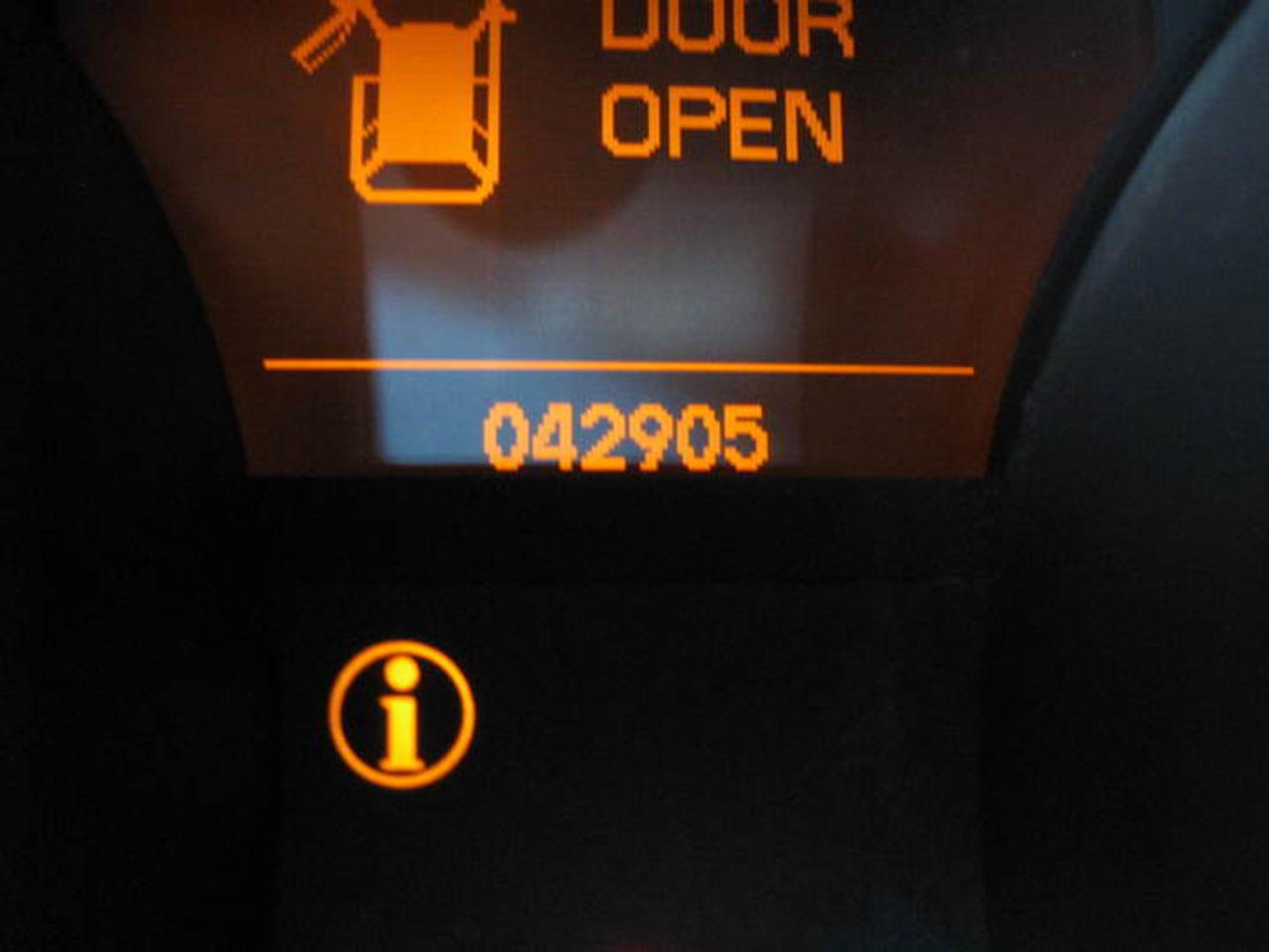 630645.11081471