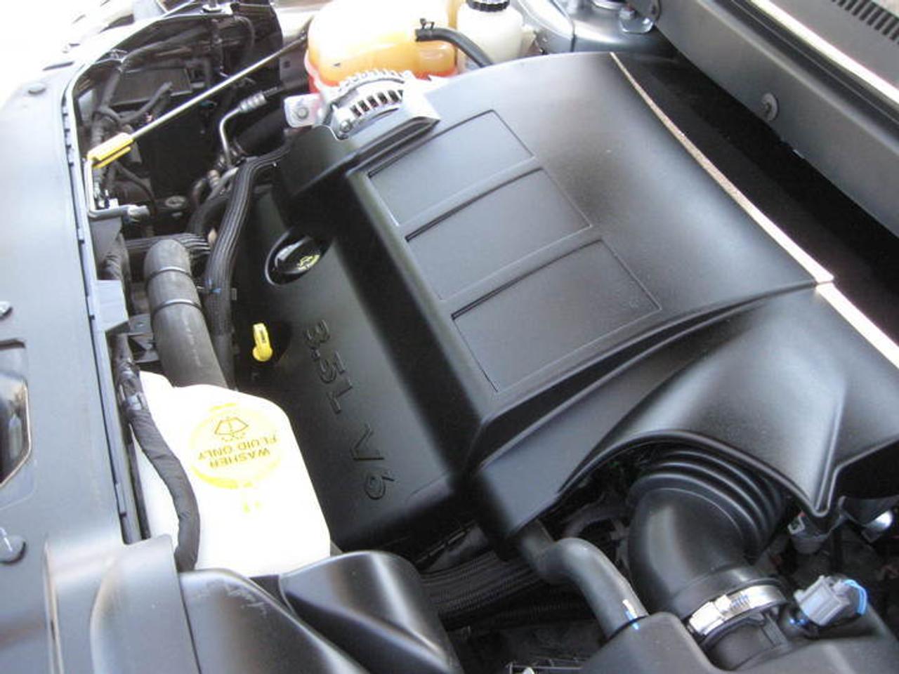 630681.11082354