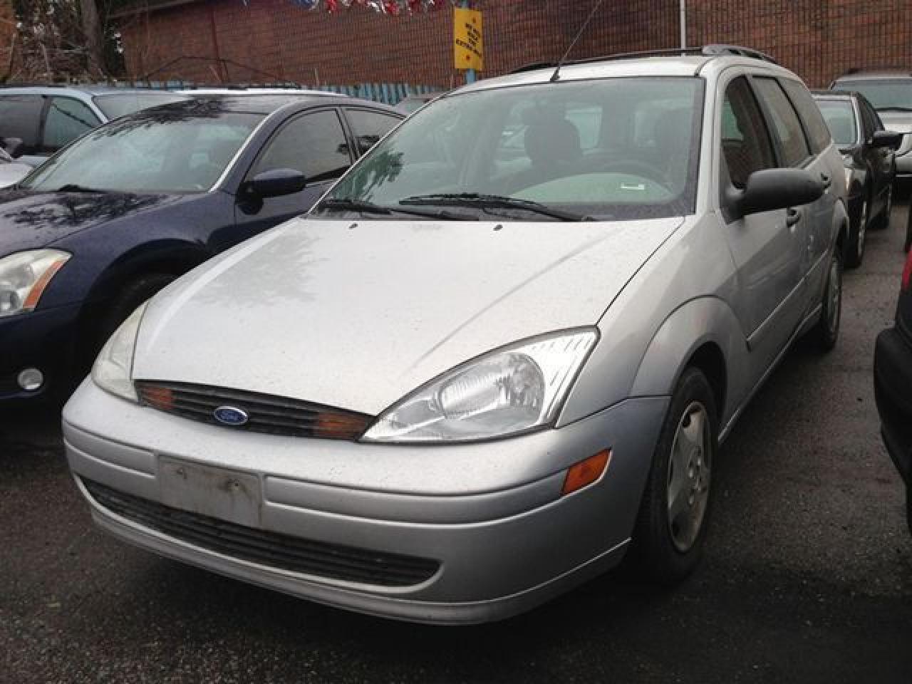 Used 2002 Ford Focus SE for sale in Scarborough, ON