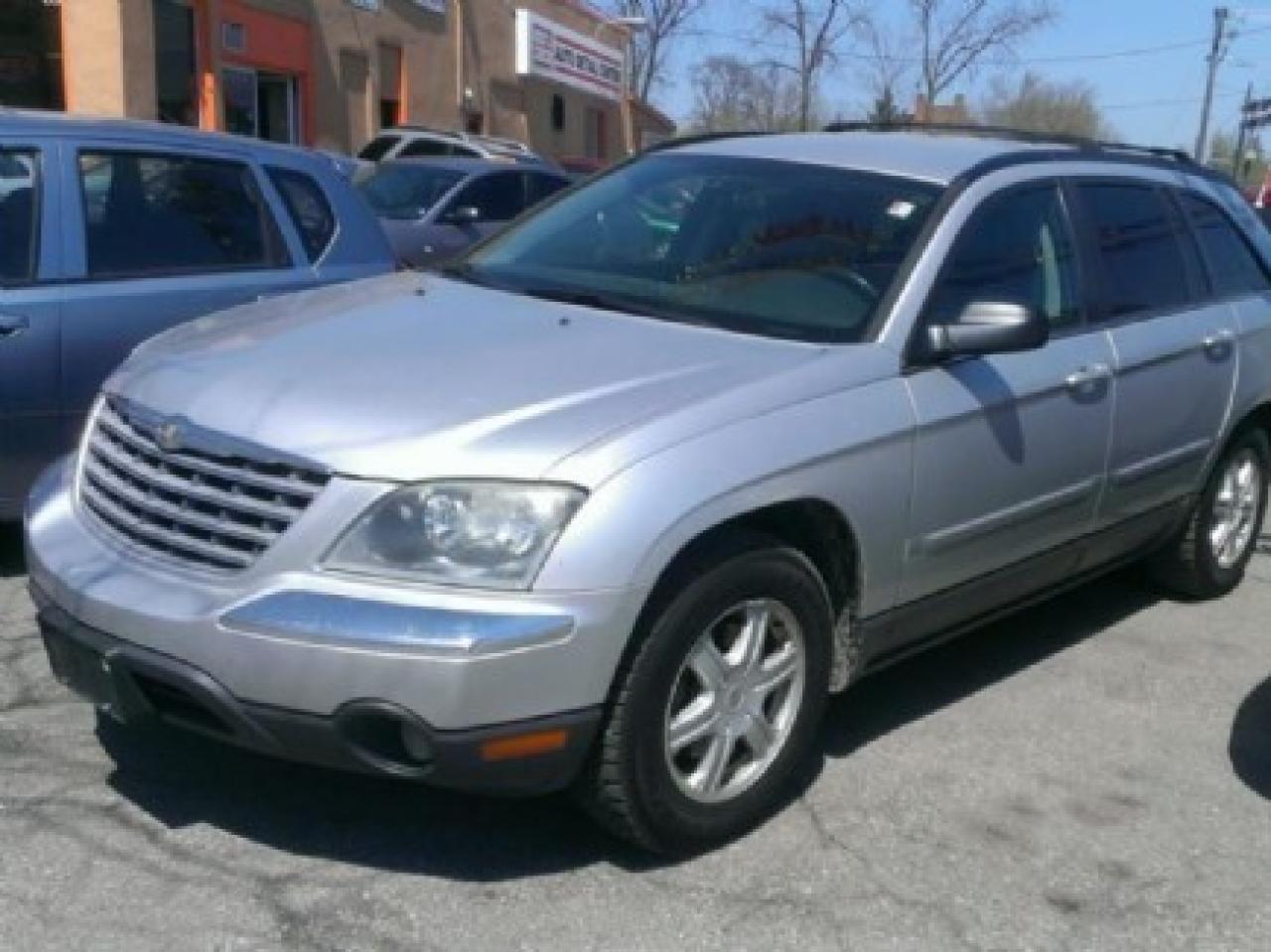 Used 2005 Chrysler Pacifica  for sale in Whitby, ON