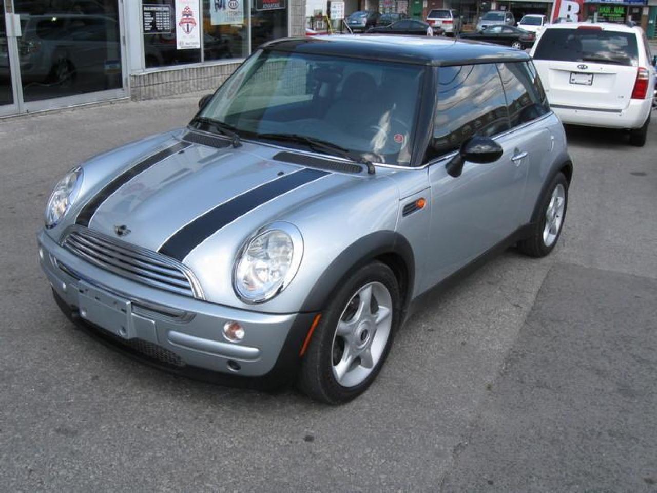 Used 2004 Mini Cooper  for sale in Peterborough, ON