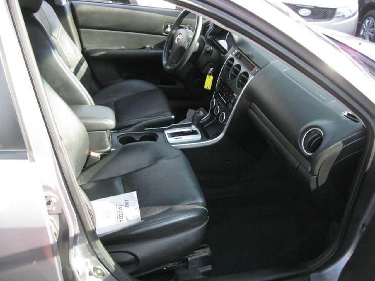 630996.11085816