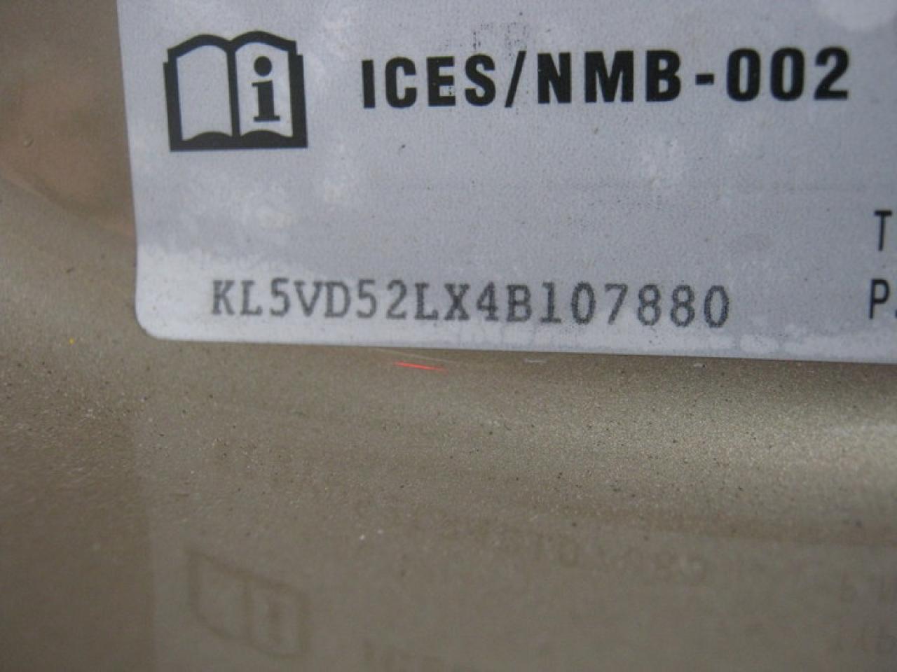 631001