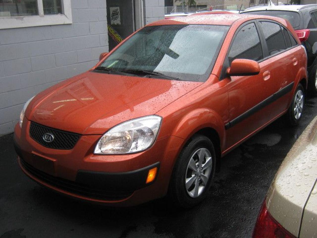 Used 2008 Kia RIO5  for sale in Peterborough, ON