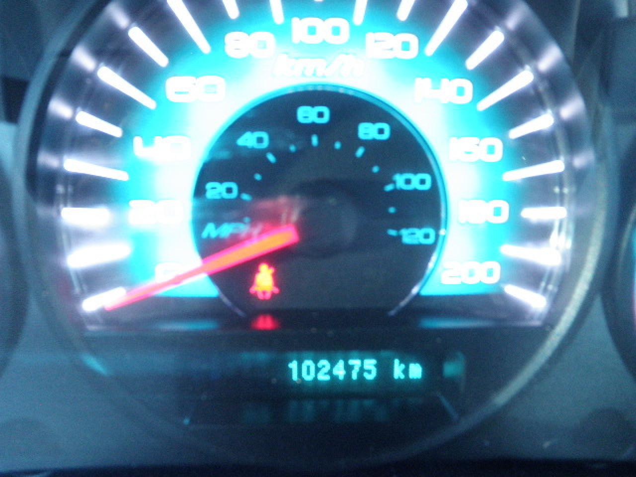 631083