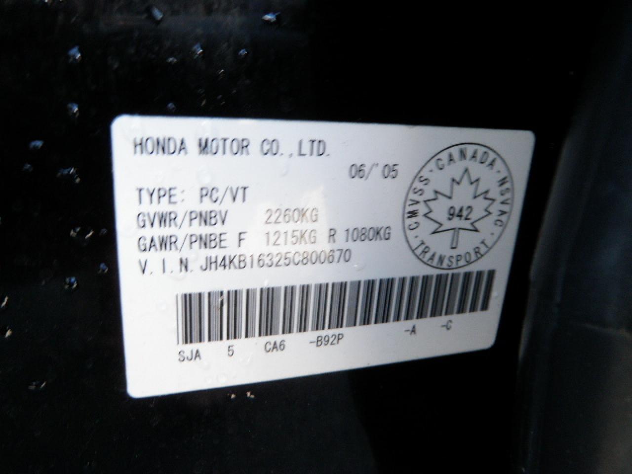 631085