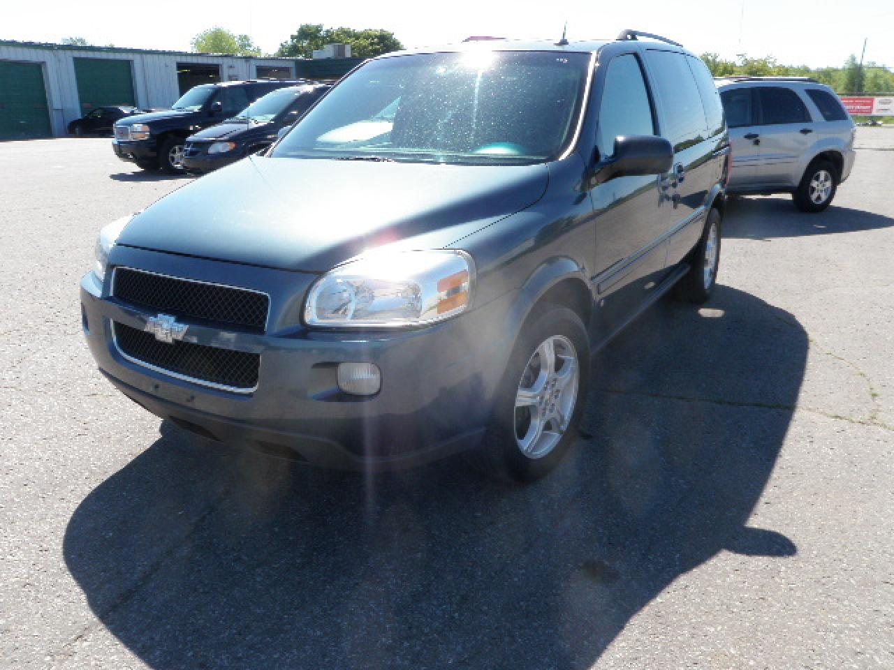 Used 2006 CHEV UPLANDER LT  for sale in Barrie, ON