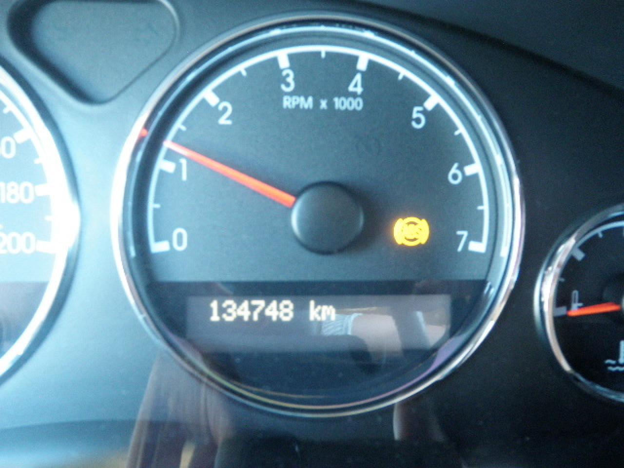 631086