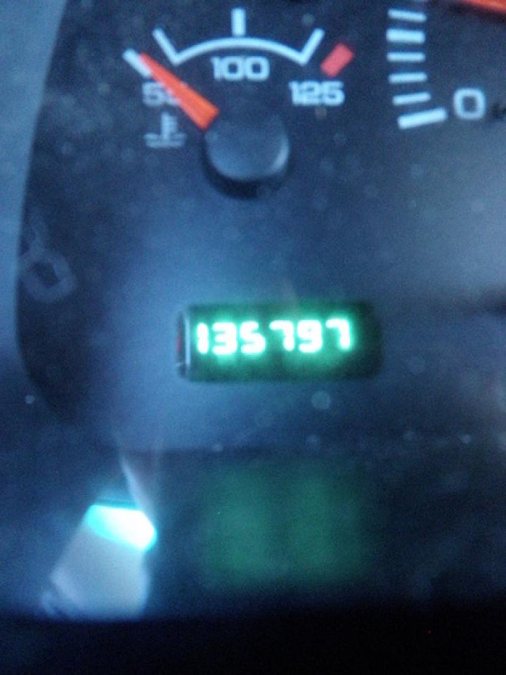 631106