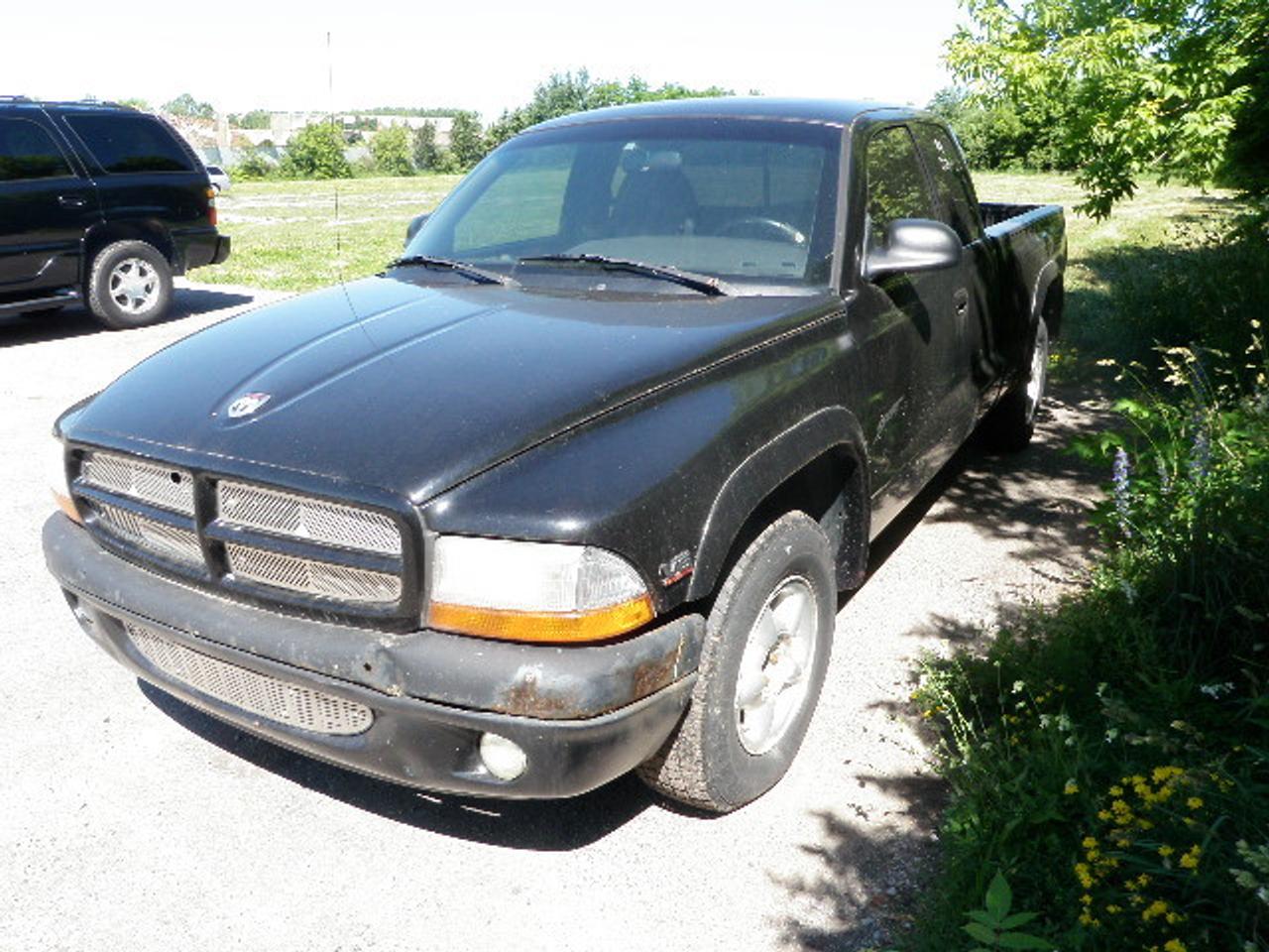 Used 2001 Dodge Ram 1500 SPORT  for sale in Barrie, ON