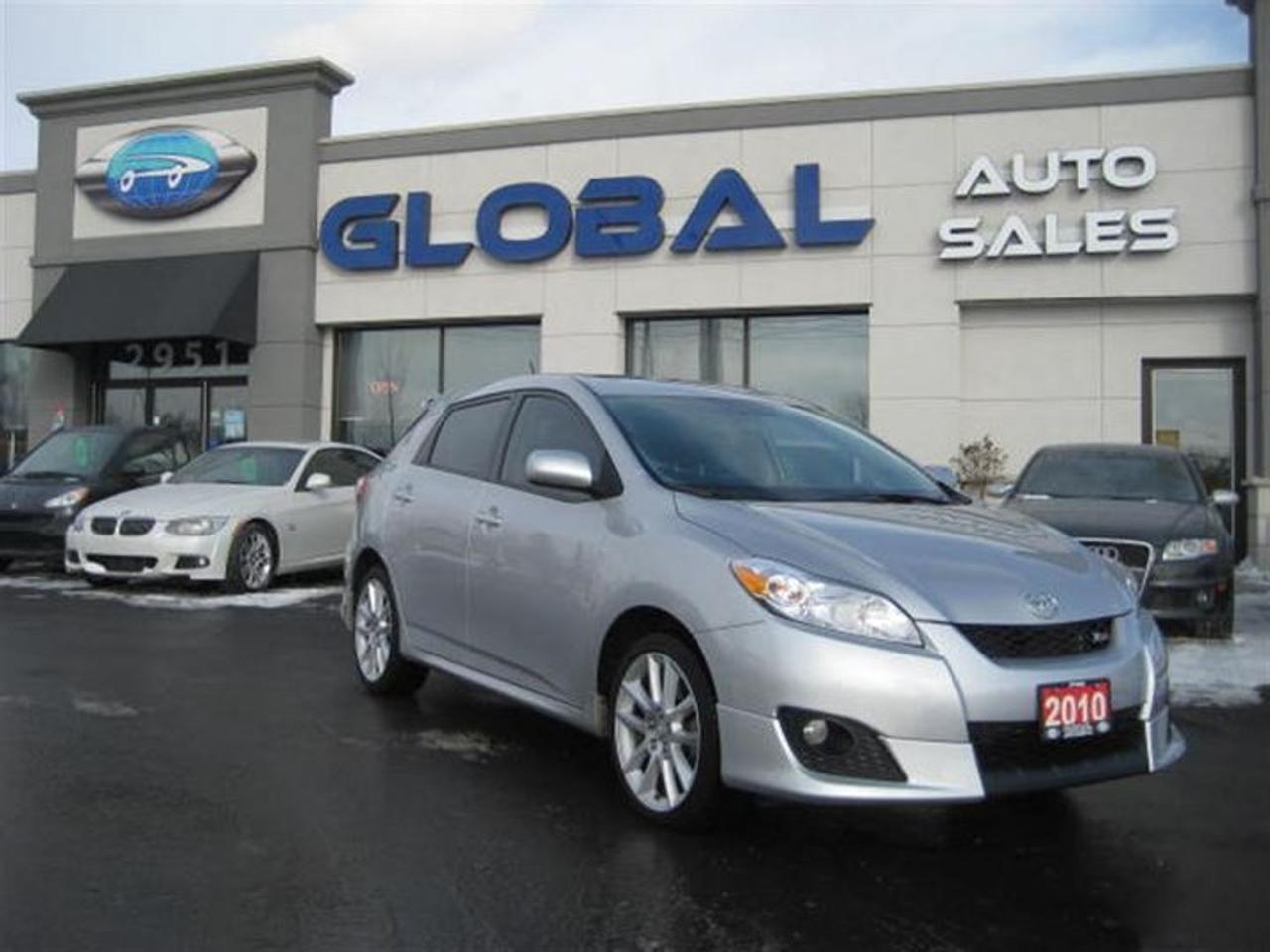 Used 2010 Toyota Matrix XRS for sale in Gloucester, ON