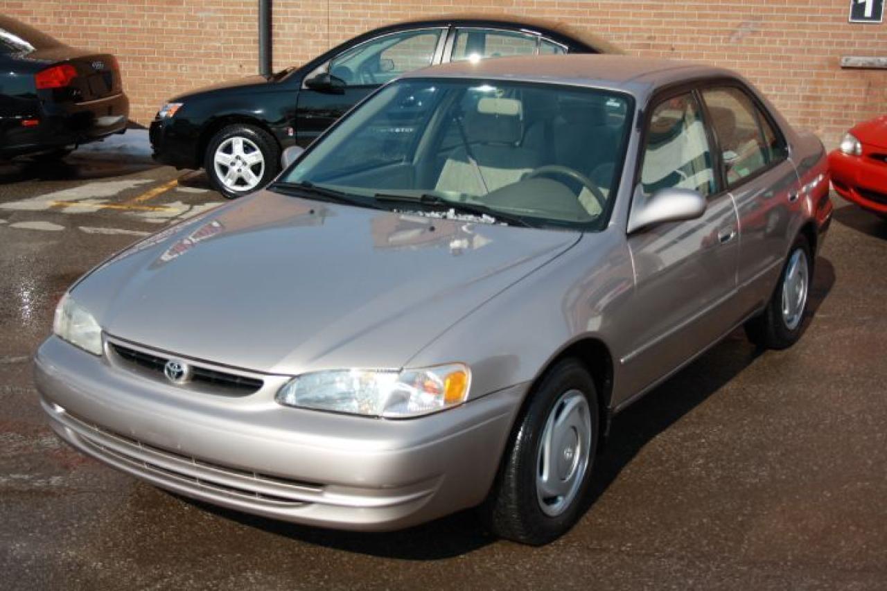 Used 1998 Toyota Corolla LE for sale in Pickering, ON
