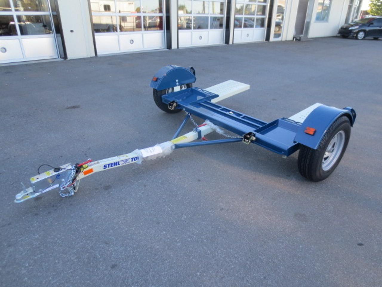 Used 2011 Haulmark Trailers RVT85X27DTS SNOWMOBILE TRAILER for sale in Woodbridge, ON