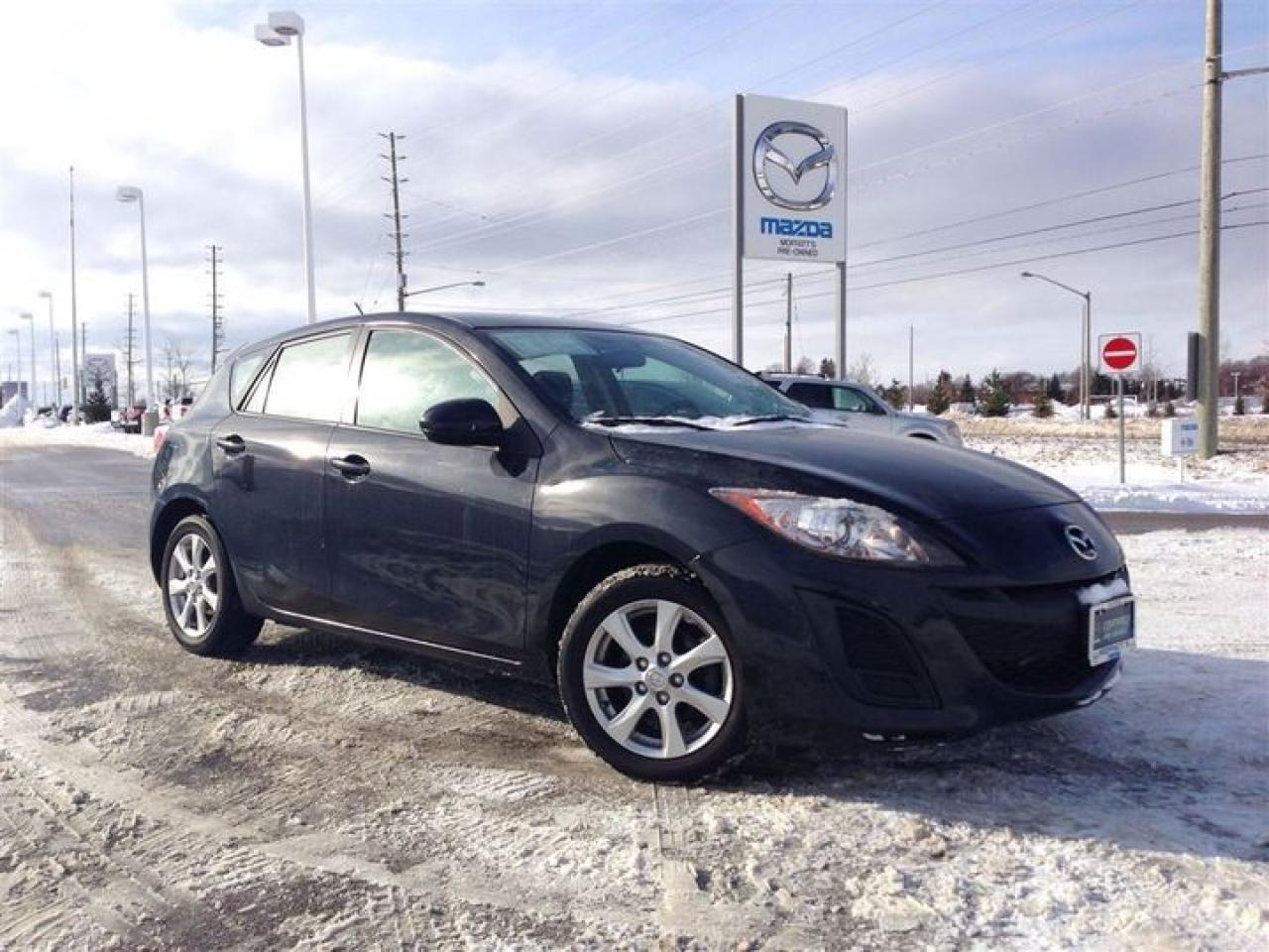 Used 2011 Mazda Mazda3 GX for sale in Barrie, ON