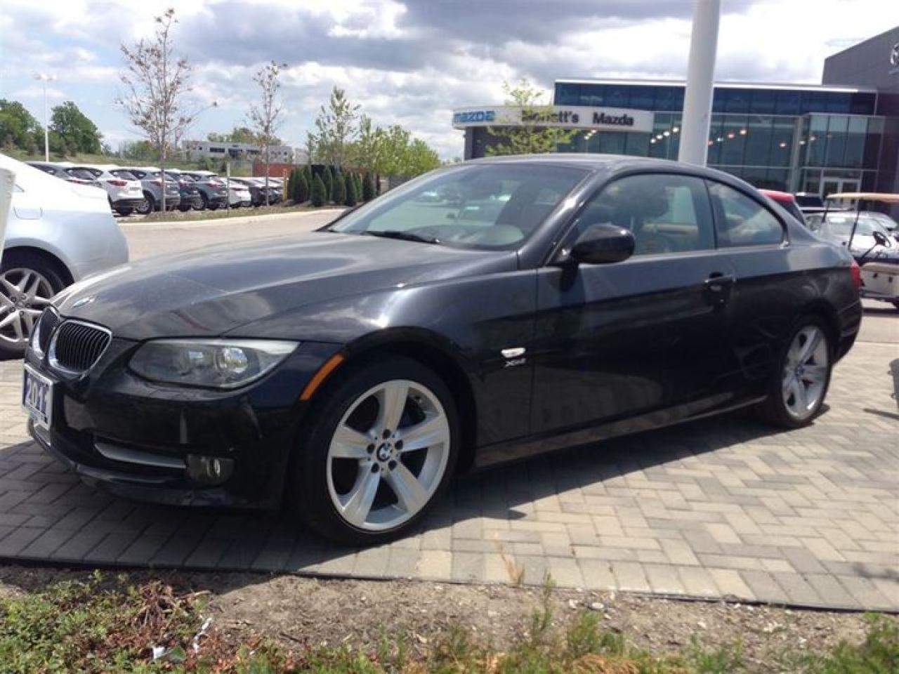 Used 2011 BMW 3 Series 328i xDrive for sale in Barrie, ON