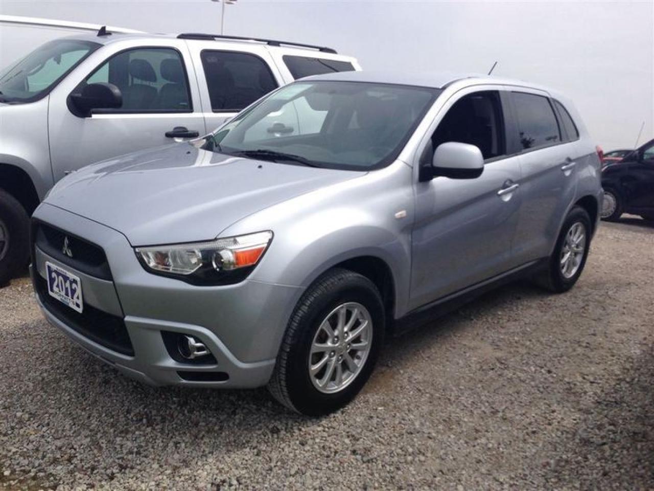 Used 2012 Mitsubishi RVR SE for sale in Barrie, ON