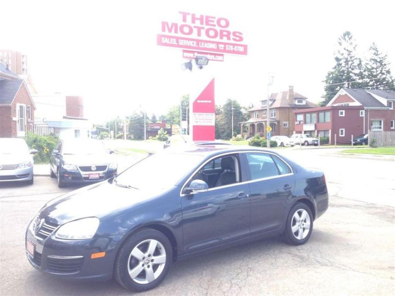Used 2009 Volkswagen Jetta Highline | 2.5L | LEATHER | ROOF | NO ACCIDENTS for sale in Kitchener, ON